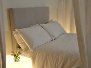 A White Bedroom, Cathy Phillips & Co Cathy Phillips & Co Quartos modernos