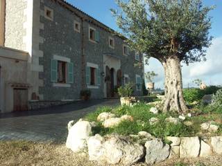 AF, Fincas Cassiopea Group / FCG Architects Fincas Cassiopea Group / FCG Architects Casas mediterrâneas