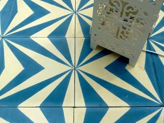 Neo cement tile, Maria Starling Design Maria Starling Design Стены и пол в средиземноморском стиле