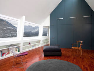 Pyrenees, Cadaval & Solà-Morales Cadaval & Solà-Morales Modern Living Room