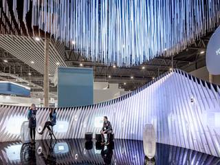 YOTA DEVICES PAVILION, MOBILE WORLD CONGRESS, 2014, EXTERNAL REFERENCE ARCHITECTS EXTERNAL REFERENCE ARCHITECTS Espacios comerciales