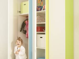 Designkinderschrank Trick "Made by Tricfrom", ​tricform ​tricform Dormitorios infantiles modernos