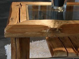 Couchtisch Glas - Designmöbel aus antikem Holz, woodesign Christoph Weißer woodesign Christoph Weißer Living roomSide tables & trays