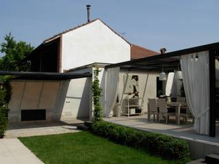 Giardino privato, Progetti d'Interni e Design Progetti d'Interni e Design Casas de estilo moderno