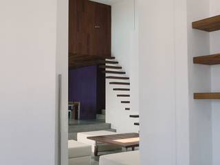 Vivienda Na Xemena, Ramón Esteve Estudio Ramón Esteve Estudio Modern Corridor, Hallway and Staircase