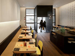 NEW YORK BURGER, ISABEL LOPEZ VILALTA + ASOCIADOS ISABEL LOPEZ VILALTA + ASOCIADOS Commercial spaces