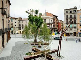 Plaza Valldaura, Dc arquitects Dc arquitects 庭院