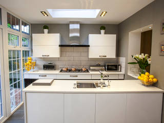 Kitchen/dining - Canary Wharf, Millennium Interior Designers Millennium Interior Designers Кухня