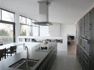 Wenge & Ferrara Oak Kitchen, Arlington Interiors Arlington Interiors Dapur Modern