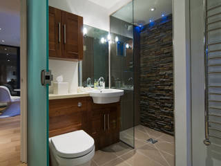 The Edge: Hyper insulated with MVHR to drastically reduce energy consumption, Boutique Modern Ltd Boutique Modern Ltd Moderne Badezimmer