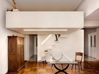 sospeso, studioata studioata 现代客厅設計點子、靈感 & 圖片