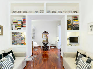 APPARTAMENTO (ROMA - PRATI), Gian Paolo Guerra Design Gian Paolo Guerra Design Classic style living room