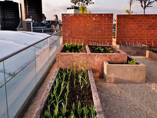 A Stunning Penthouse Terrace Project in London, Urban Roof Gardens Urban Roof Gardens Terrace