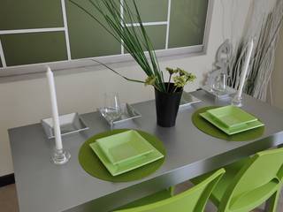 Appartamento campione nell'hinterland milanese, Gabriella Sala Design Gabriella Sala Design Modern dining room