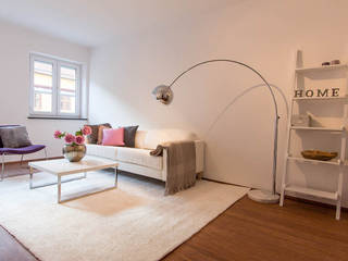 Home Staging , Münchner HOME STAGING Agentur Münchner HOME STAGING Agentur Livings modernos: Ideas, imágenes y decoración