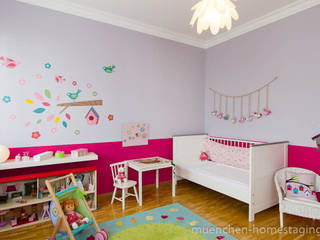 Neugestaltung eines Kinderzimmer, Münchner HOME STAGING Agentur Münchner HOME STAGING Agentur Dormitorios infantiles de estilo ecléctico