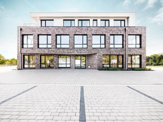 Gewerbeobjekt S1, Hellmers P2 | Architektur & Projekte Hellmers P2 | Architektur & Projekte مساحات تجارية