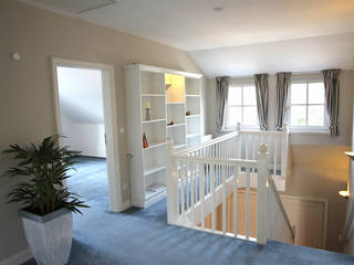 Home Staging Landhaus bei Neumünster, wohnhelden Home Staging wohnhelden Home Staging Flur, Diele & Treppenhaus im Landhausstil