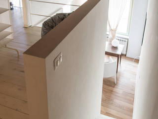via delle Orfane, con3studio con3studio Flur, Diele & Treppenhaus