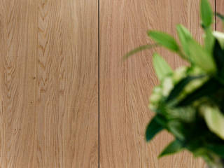 bulthaup b3 kitchen in 'Rough Sawn Oak', Hobson's Choice Hobson's Choice Modern home