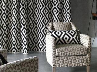 CASAMANCE CAYLEY homify Dormitorios de estilo ecléctico Textiles