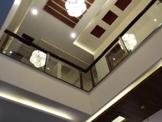 homify Hành lang, sảnh & cầu thang phong cách hiện đại