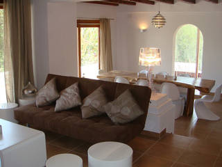 Ibiza Villa, Lime Lace Eclectic Interiors Lime Lace Eclectic Interiors Living room