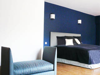 Les chambres classiques, Delphine Gaillard Decoration Delphine Gaillard Decoration Classic style bedroom