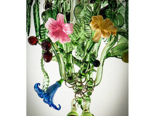 Fruit and Flowers custom glass chandeliers, A Flame with Desire A Flame with Desire Salas / recibidores