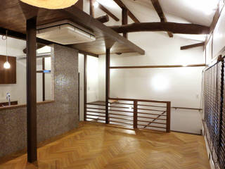 京都下京・築60年の家改修, あお建築設計 あお建築設計 クラシックデザインの リビング