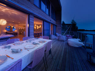 Lakes By Yoo 2, Future Light Design Future Light Design Balcony, Porch & Terrace design ideas