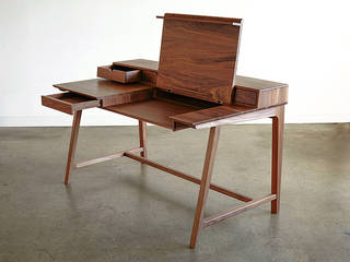 Wadhurst Writing Desk, House of Hobson House of Hobson Ruang Studi/Kantor Modern