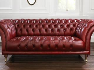 Chesterfield Sofa 'Old Fashion' model, LUCY retrò & chic LUCY retrò & chic Living room Sofas & armchairs