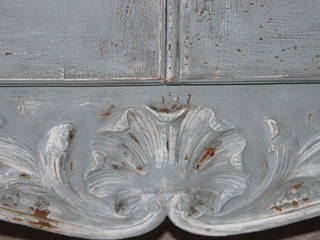 Beautiful French Painted Enfilade Made by 'Lucy Retro & Chic', LUCY retrò & chic LUCY retrò & chic Salas de jantar clássicas