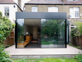 Turney Road, IQ Glass UK IQ Glass UK Moderne Wohnzimmer