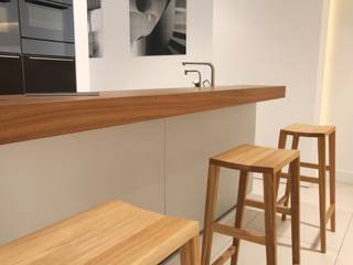 Cooper Stool, Young & Norgate Young & Norgate Modern style kitchen