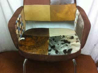 Fauteuil 1960 en patchwork "peaux" , Scenes d'interieuR Scenes d'interieuR Living room