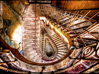 Spiraltreppe, Gaby Ehringshausen Gaby Ehringshausen Couloir, entrée, escaliers originaux