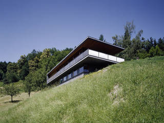 HAUS B, Dietrich | Untertrifaller Architekten ZT GmbH Dietrich | Untertrifaller Architekten ZT GmbH Rumah Modern