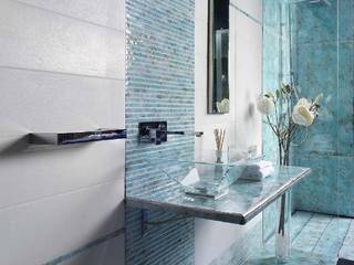 homify Mediterranean style bathrooms