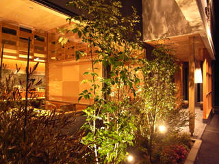 中心屋 有田川, 橋本デザイン事務所 橋本デザイン事務所 Casas modernas: Ideas, diseños y decoración