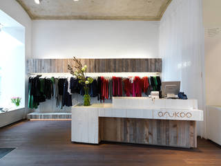 Anukoo Fair Fashion Shop, Atelier Heiss Architekten Atelier Heiss Architekten Коммерческие помещения