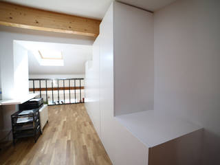 Re-Agencement Intérieur à Bastide, Akiko architectures plurielles Akiko architectures plurielles Escritórios minimalistas