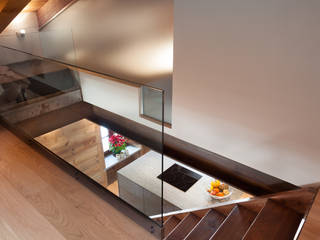 Коридор, прихожая и лестница в скандинавском стиле от archstudiodesign Скандинавский