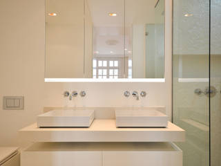 Shower Walls Textured Concrete, Concrete LCDA Concrete LCDA Modern Bathroom