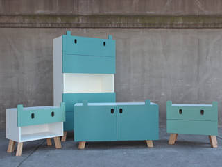 Mostros mobiliario para niños, Oscar Nuñez-Taller de Diseño Oscar Nuñez-Taller de Diseño Storage room