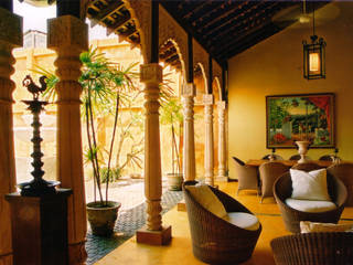Hayley House, Sri Lanka The Silkroad Interior Design Casas de estilo ecléctico