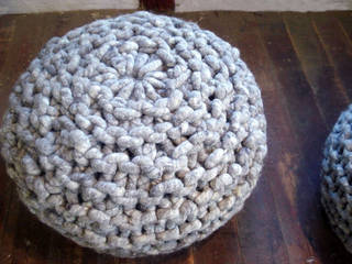 "Boppel"-Strickpouf, jeannis.art jeannis.art Rustikale Wohnzimmer