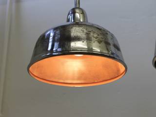 "GERA PENDEL" Patinierte Industriedesign Fabrik Lampe Stahlblech / Bakelit, Lux-Est Lux-Est Commercial spaces