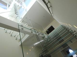 Ganzglastreppen Projekt in Villa Italien, Siller Treppen/Stairs/Scale Siller Treppen/Stairs/Scale 계단 유리